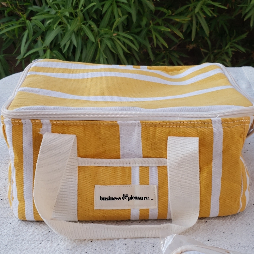 NWT ANTROPOLOGY  Premium Cooler Bag